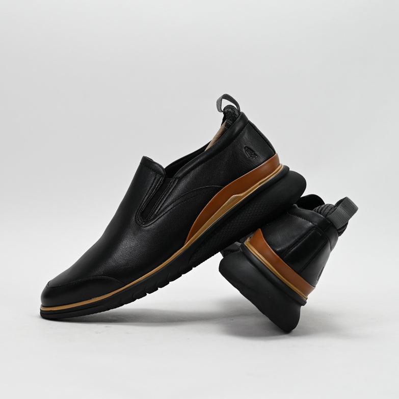 HUSH PUPPIES FOOTWEAR