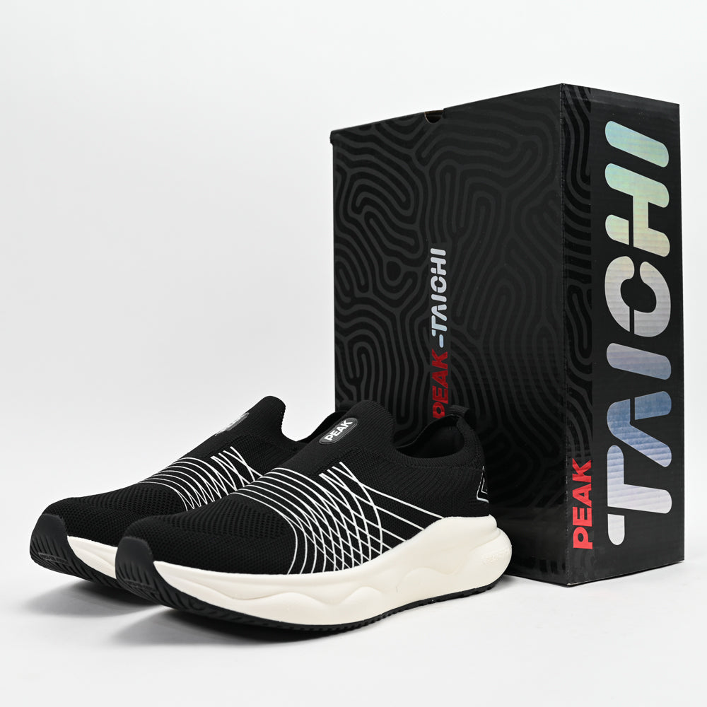 PEAK FOOTWEAR