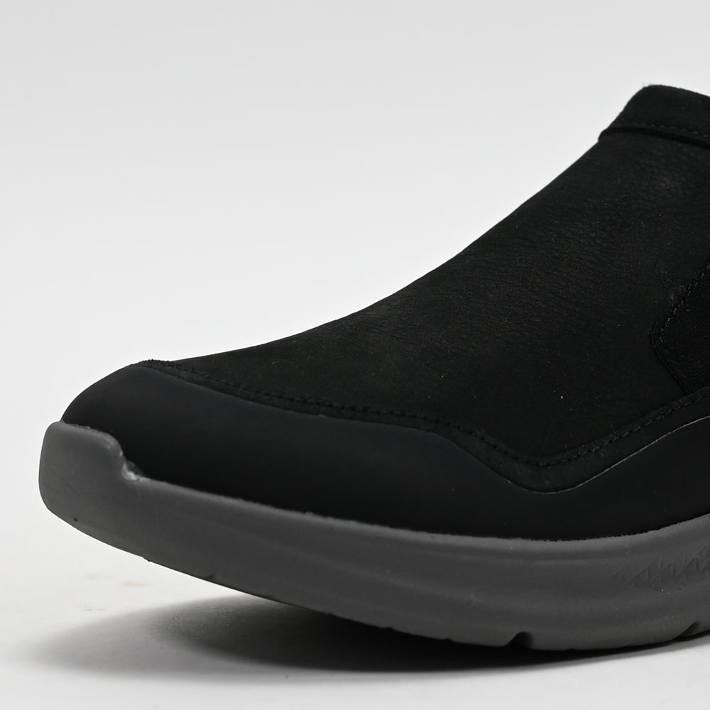HUSH PUPPIES FOOTWEAR