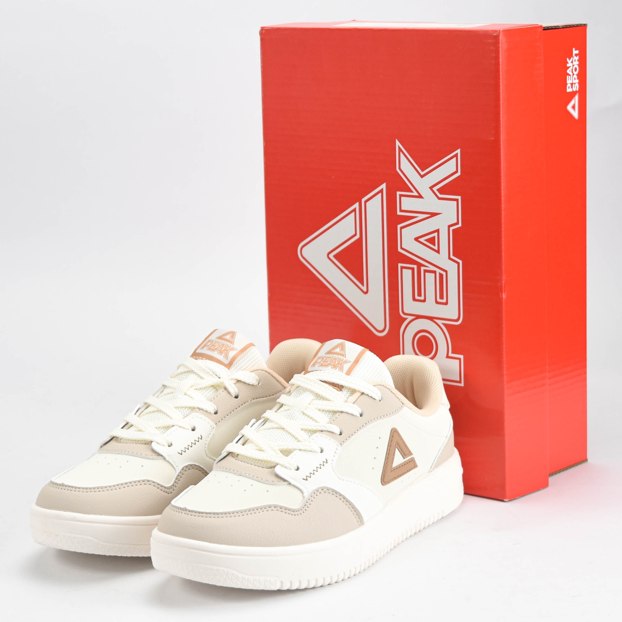 PEAK SHOES