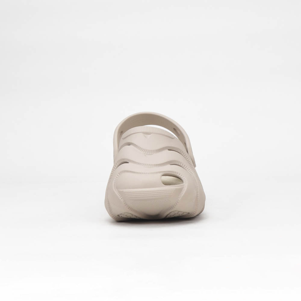 PEAK SLIPPERS SANDALS BROWN