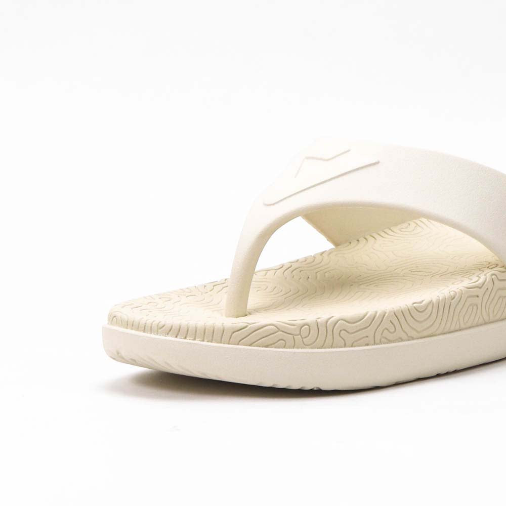 Peak Taichi Flip Flops