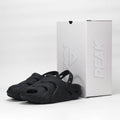 PEAK SLIPPERS SANDALS BLACK