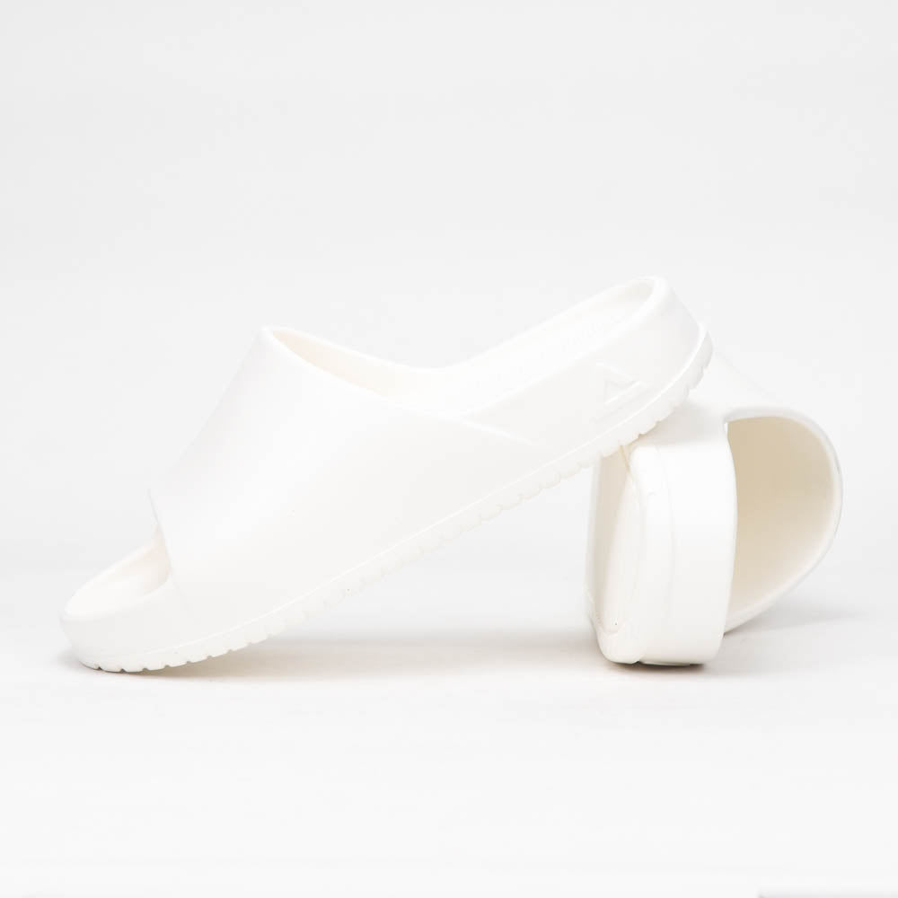 PEAK SLIPPERS_MIKLY WHITE