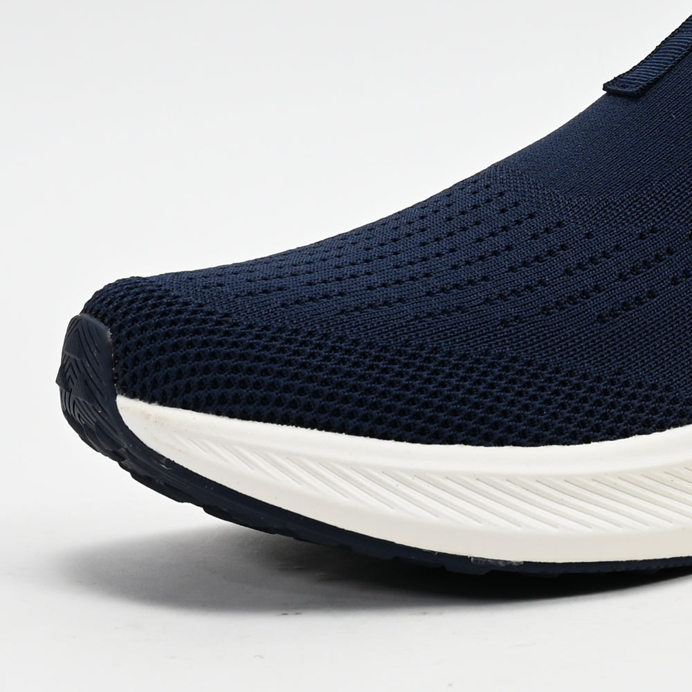 PEAK FOOTWEAR