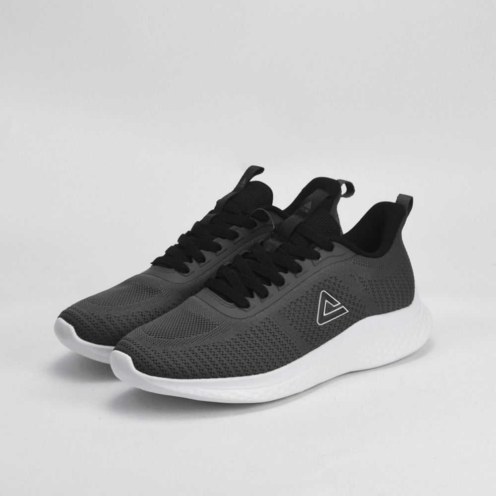 PEAK FOOTWEAR