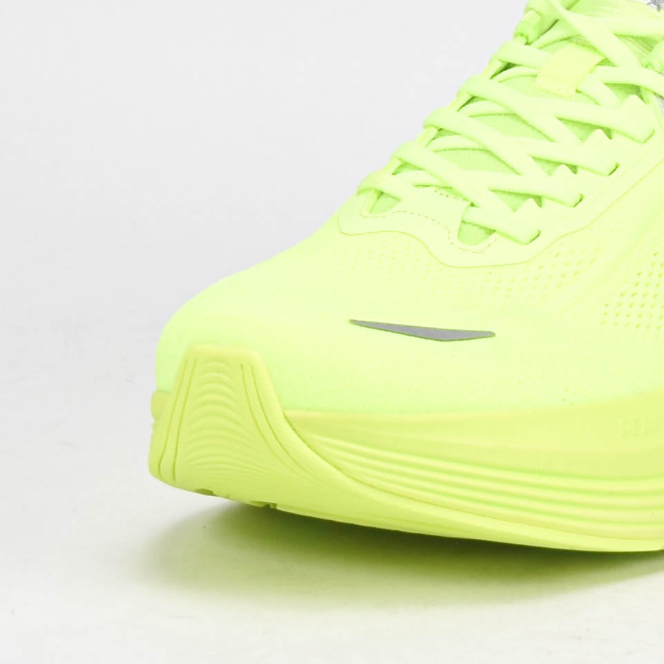 PEAK SHOES