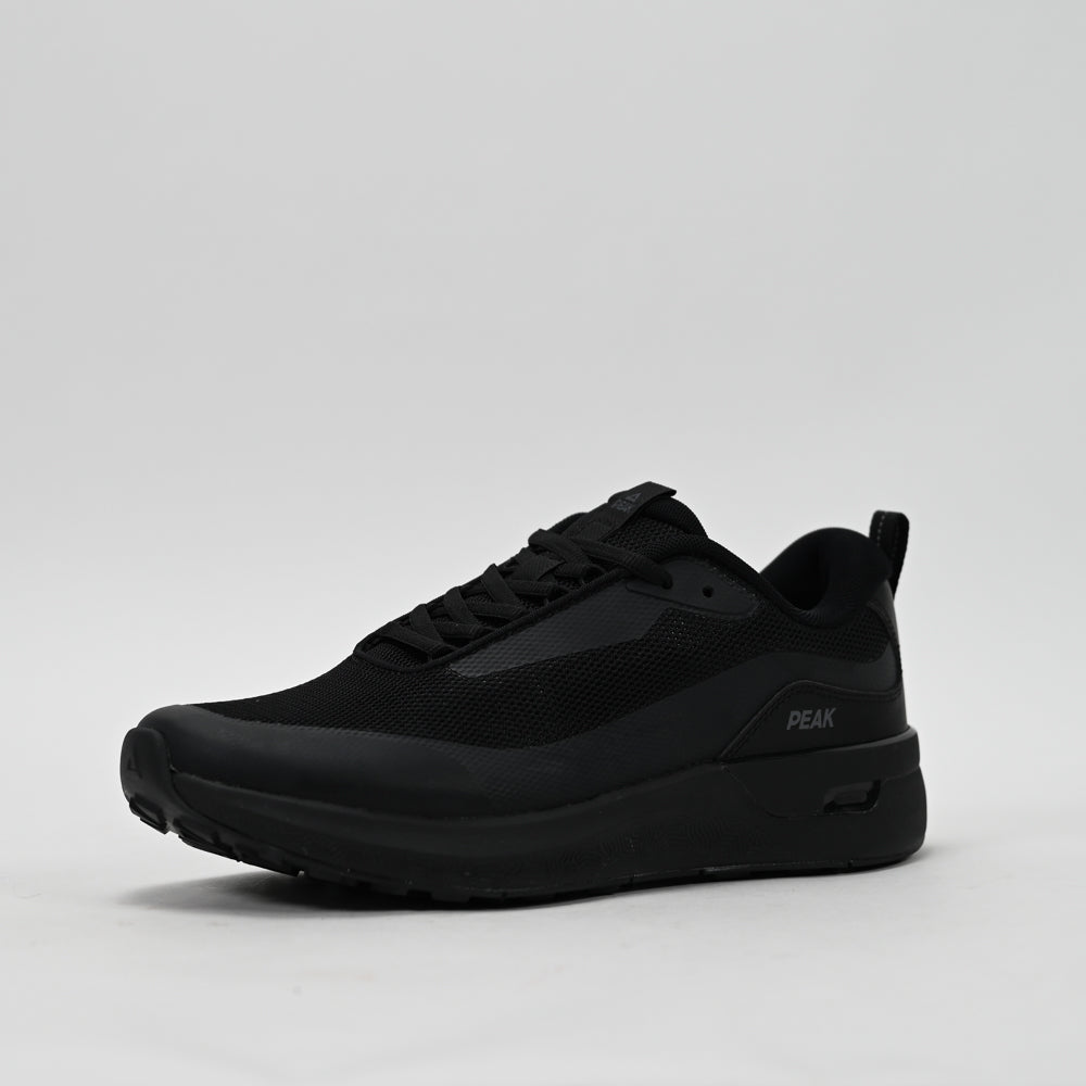 PEAK FOOTWEAR