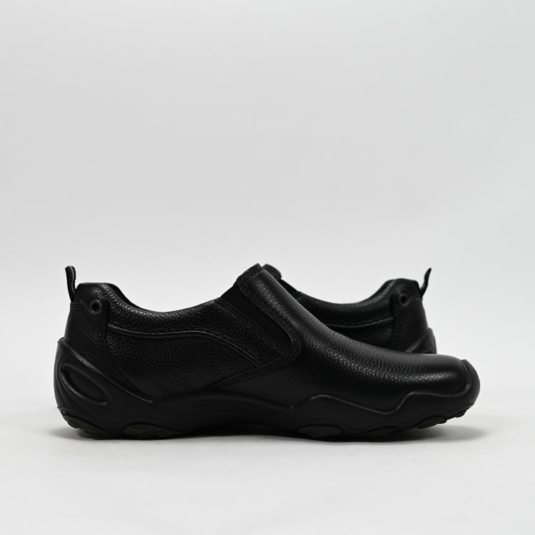 HUSH PUPPIES FOOTWEAR