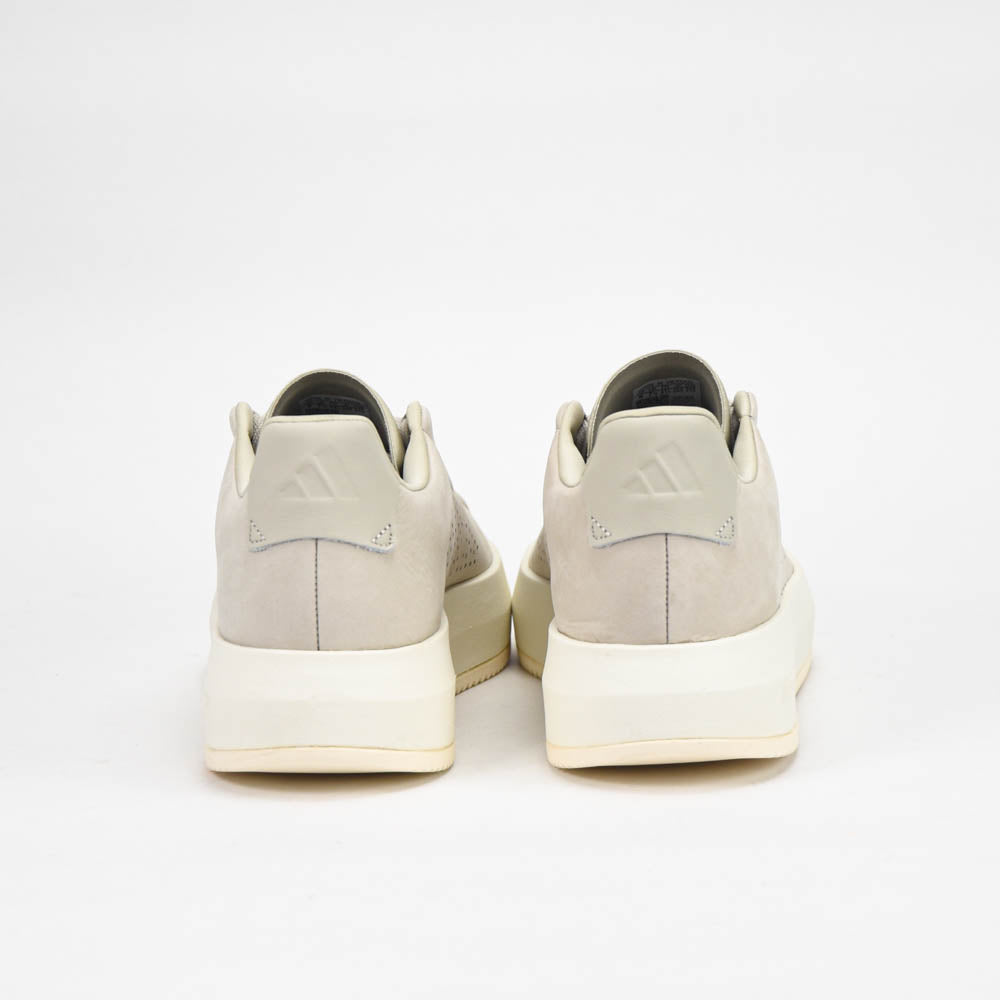 Adidas Acesmash