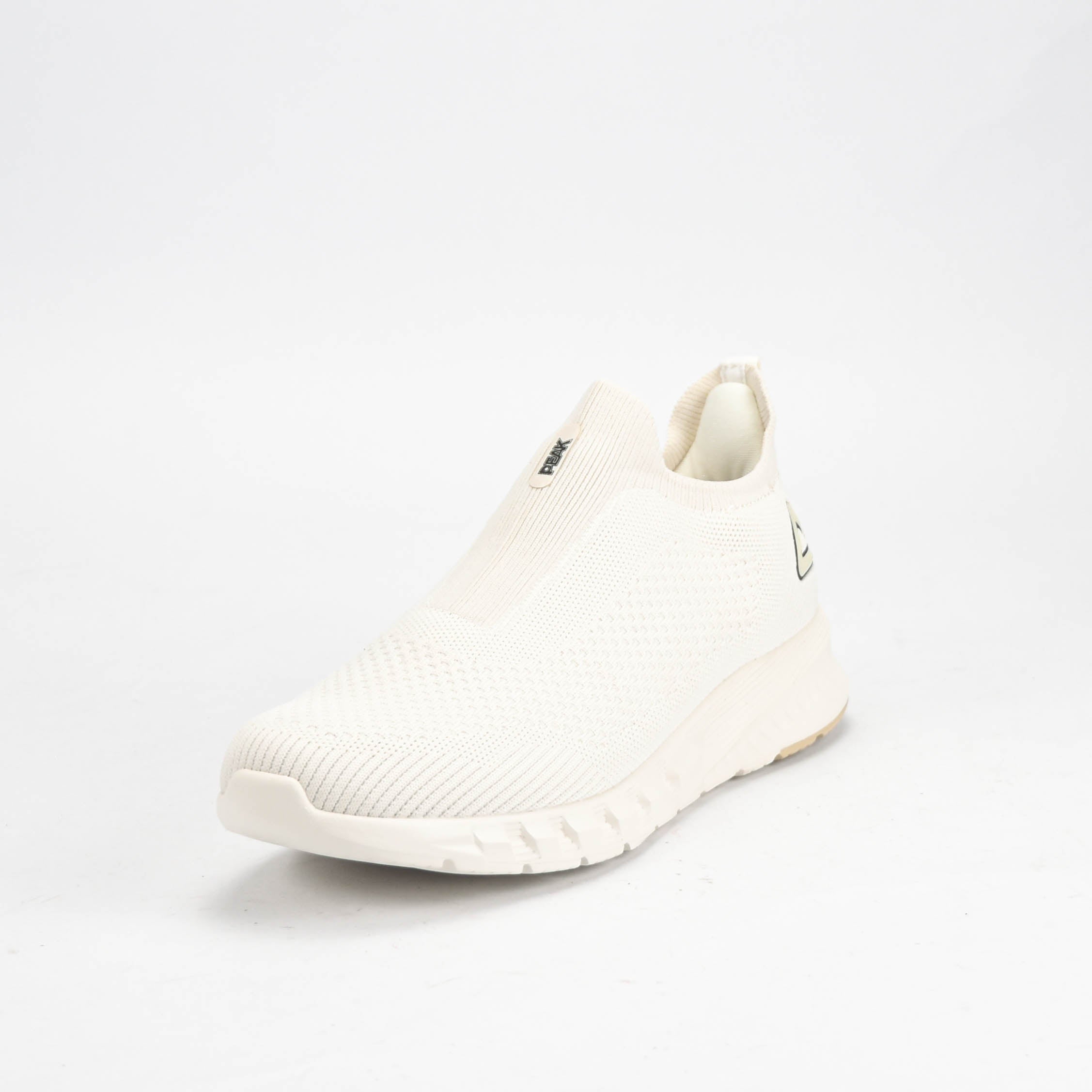 PEAK SHOES