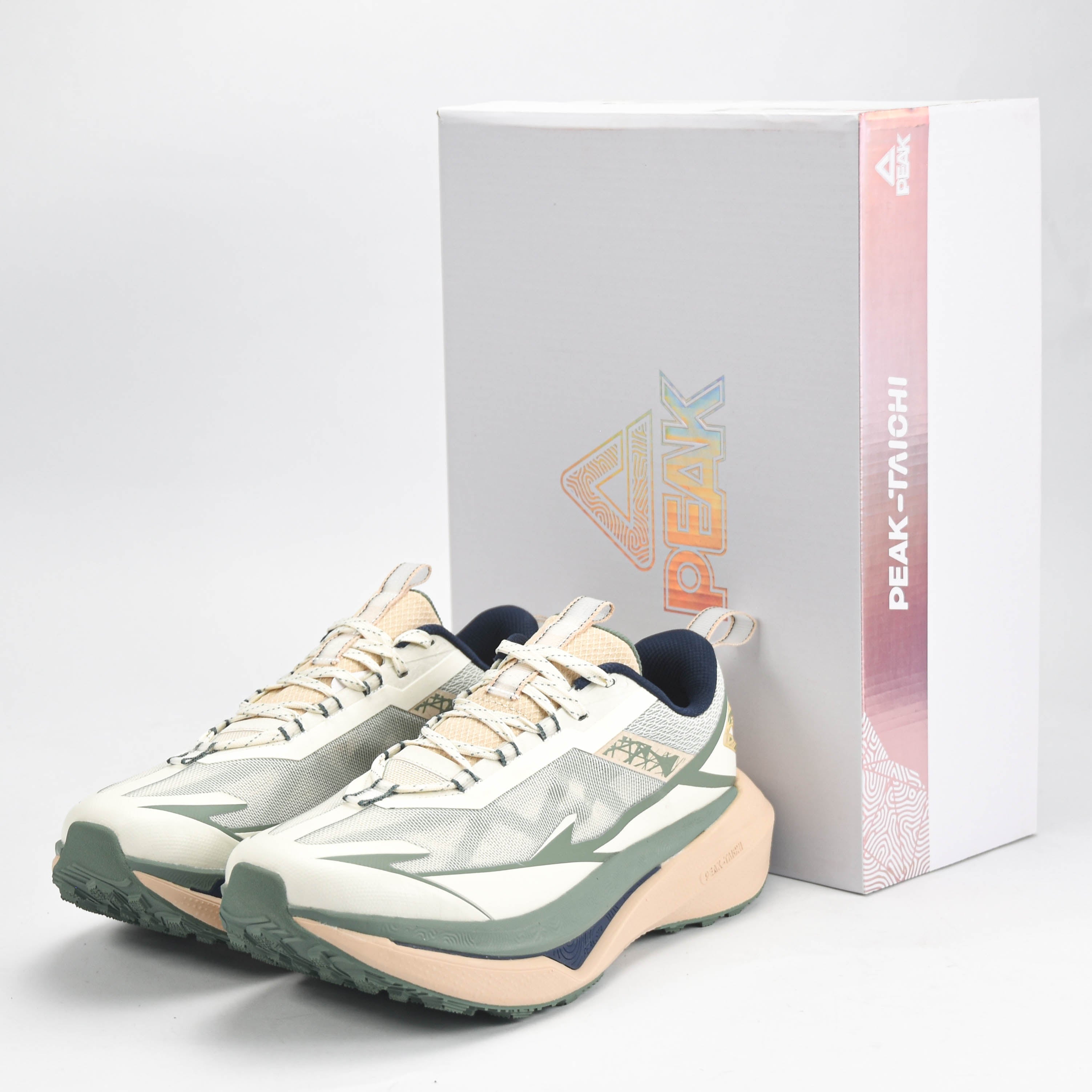 PEAK SHOES