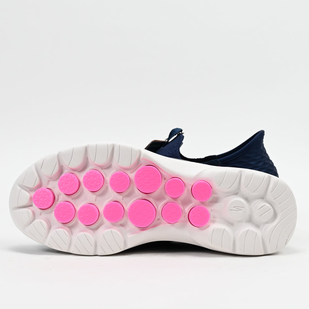 Skechers GO WALK 6 – Fabulous View Slip-ins Walking Shoes