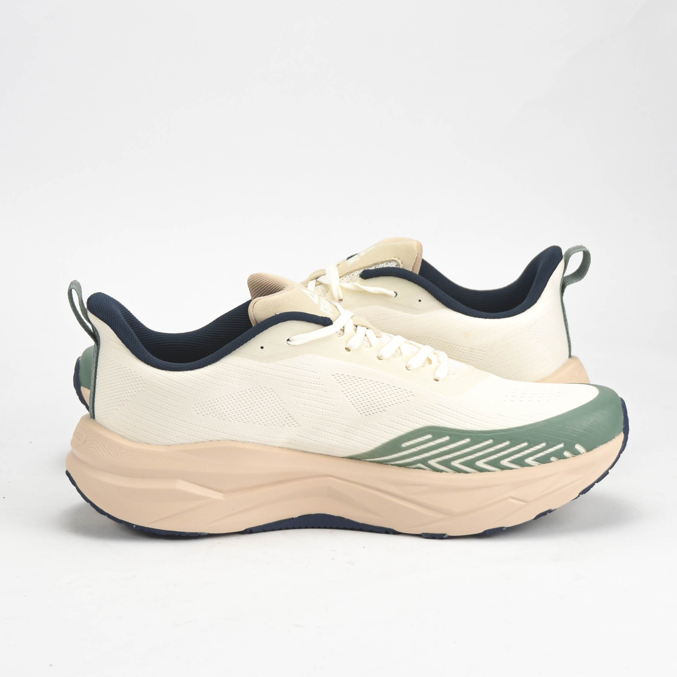 PEAK SHOES