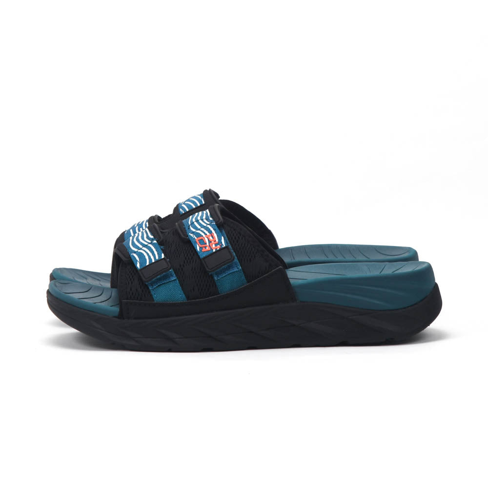 Puca Rampage Turquoise Slides