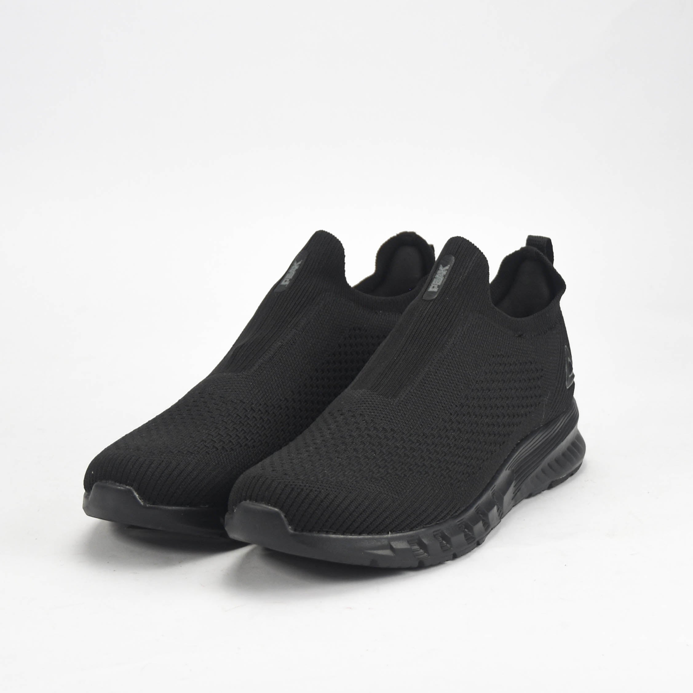 PEAK SHOES