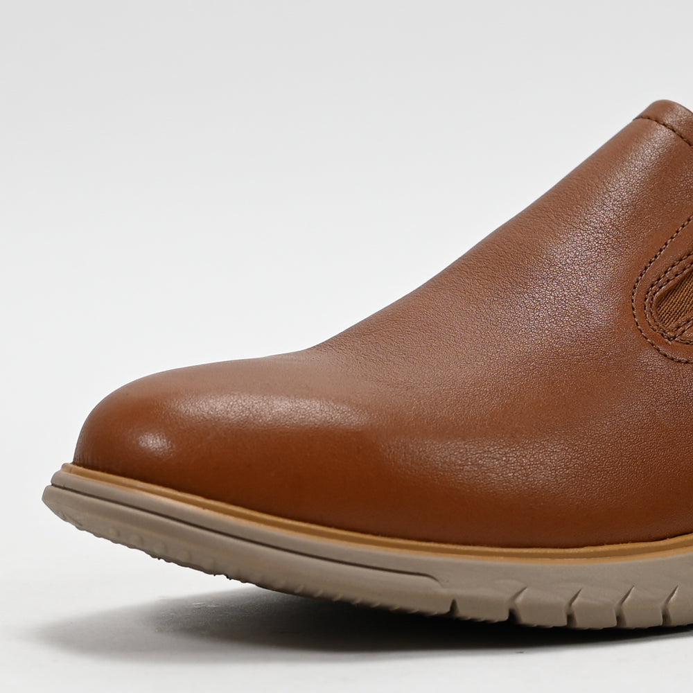 HUSH PUPPIES FOOTWEAR