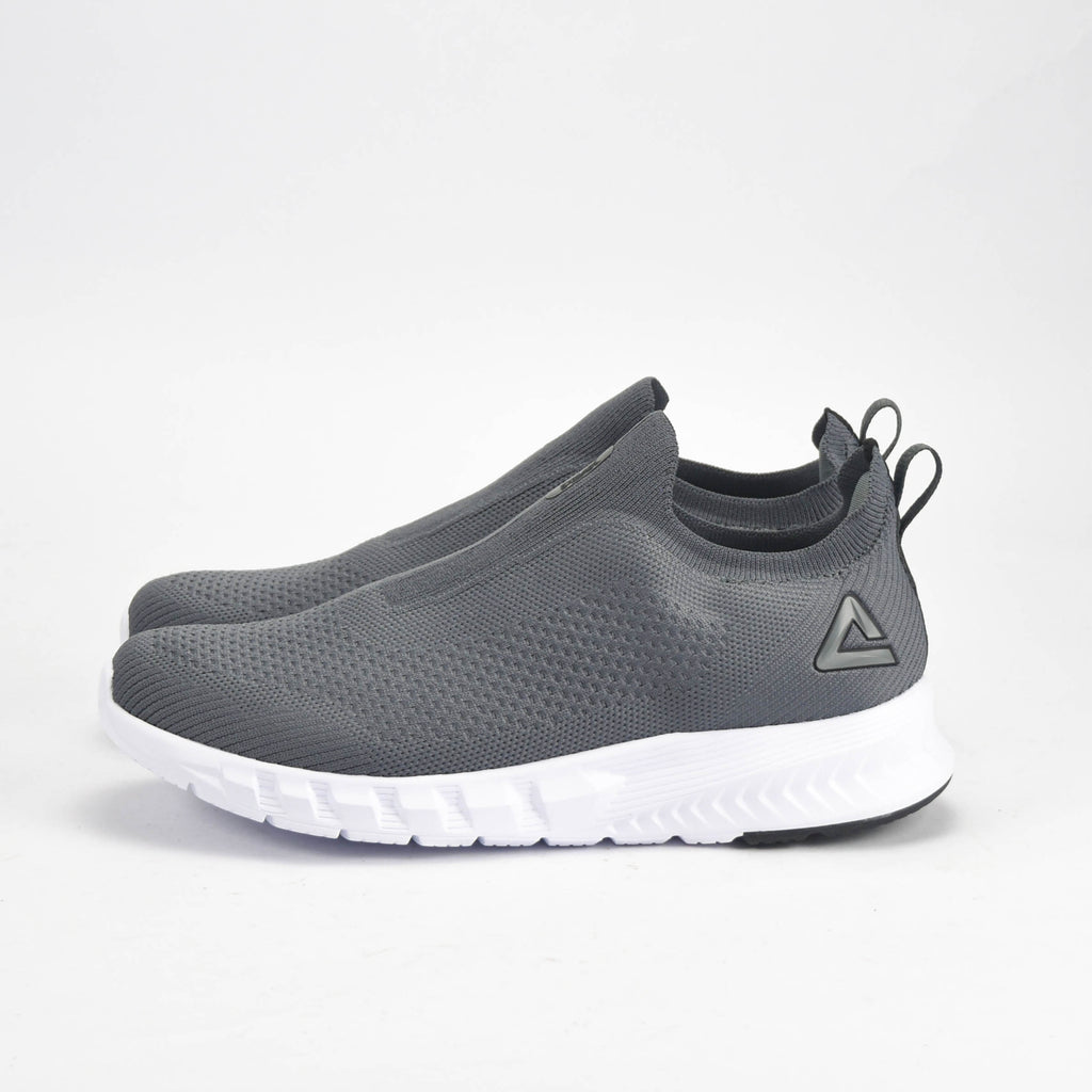 PEAK SHOES
