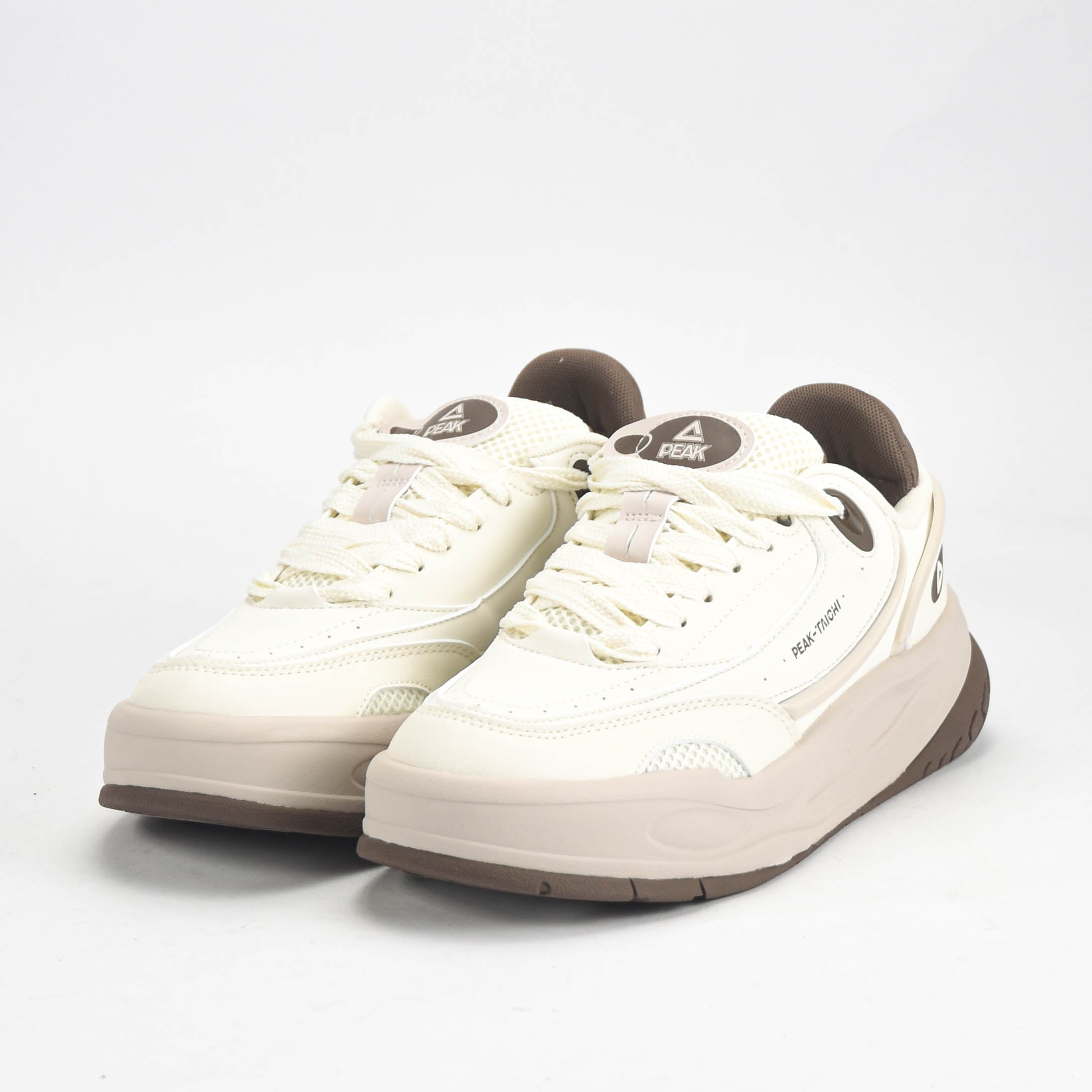 PEAK SHOES