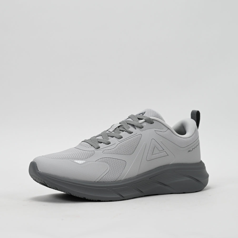 PEAK FOOTWEAR