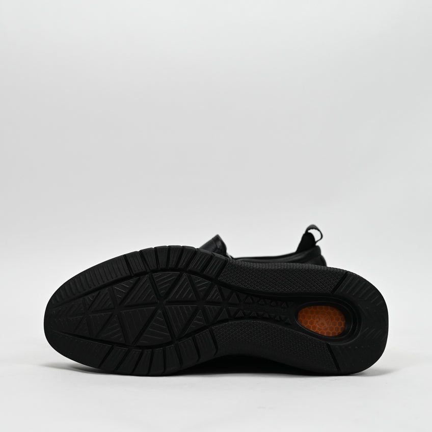 HUSH PUPPIES FOOTWEAR