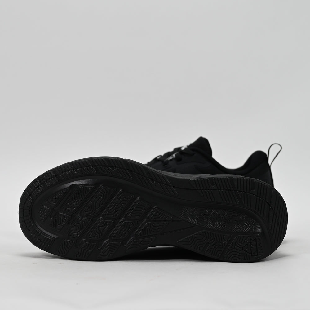 PEAK FOOTWEAR