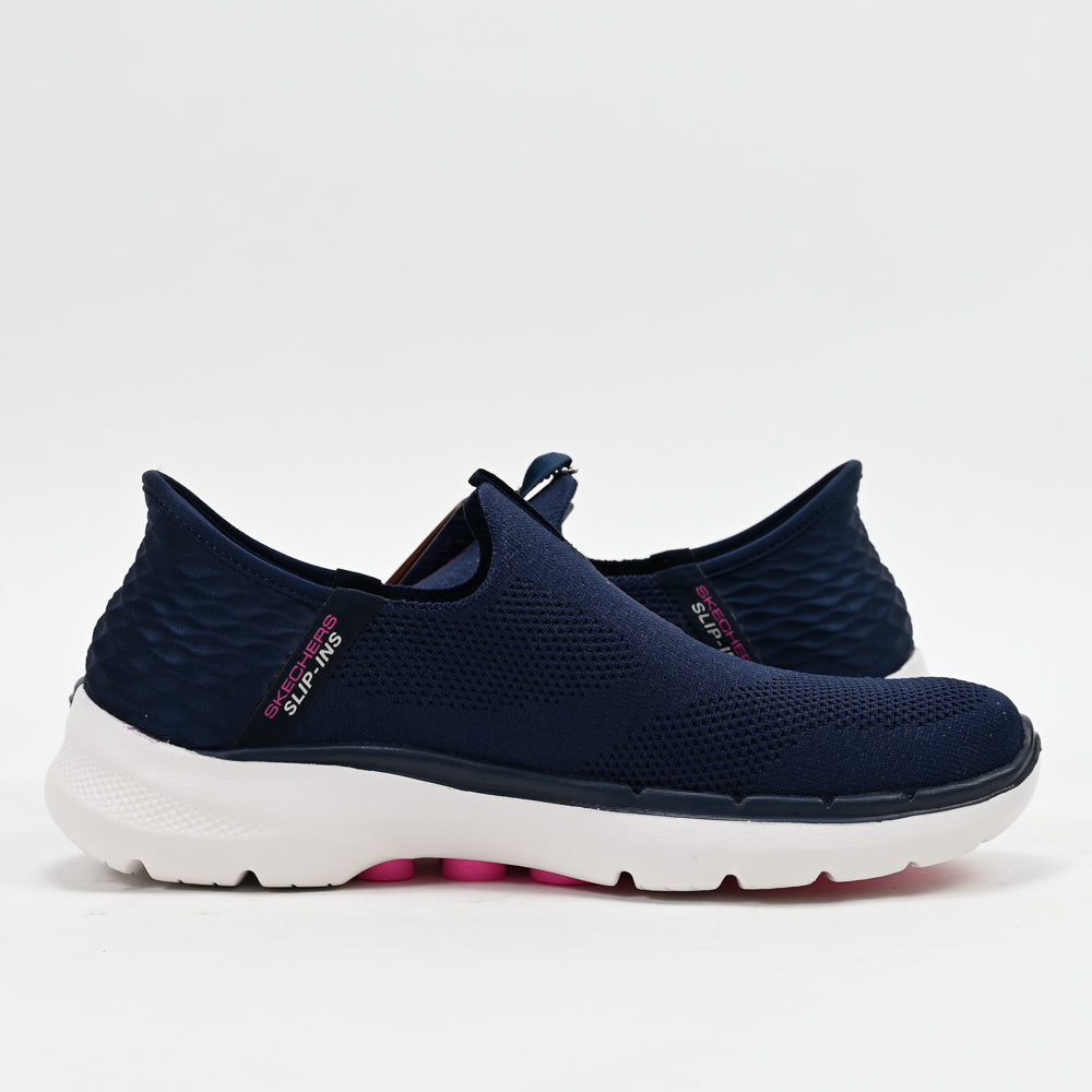 Skechers GO WALK 6 – Fabulous View Slip-ins Walking Shoes