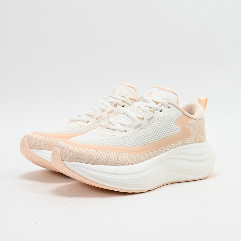 PEAK FOOTWEAR
