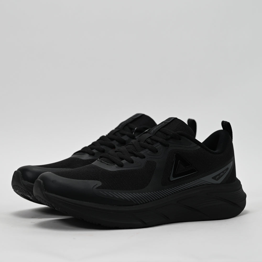 PEAK FOOTWEAR